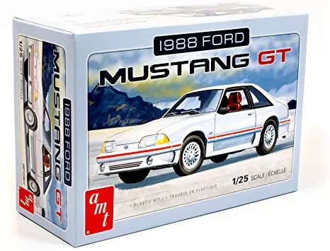 '88 Ford Mustang GT (1/25 Scale) Plastic Vehicle Model Kit AMT1216M